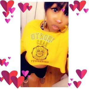 Meet your Posher, Candice